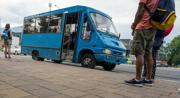 Zakopane Pologne Août 2021 Groupe Passagers Non Identifiés Personnes Attente — Photo