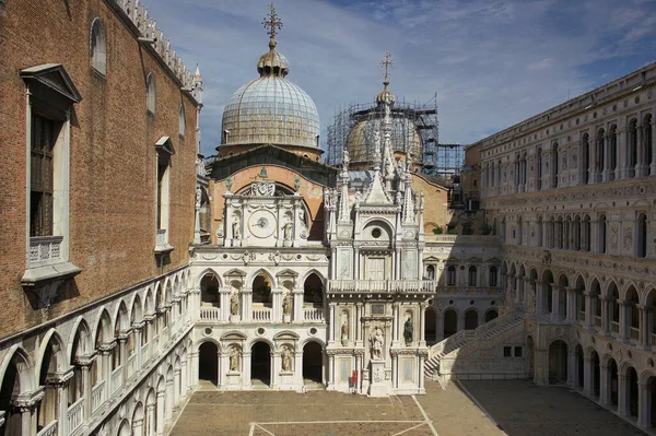 Benátky Itálie Září 2018 Doge Palace Hall Way Dome Style — Stock fotografie