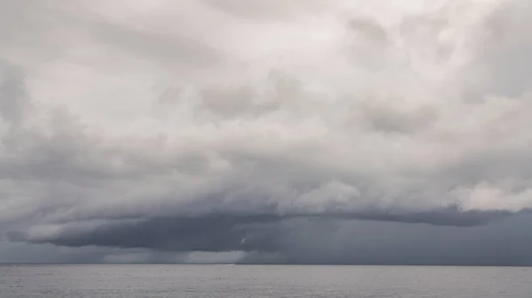 Nubes Tormenta Sobre Mar —  Fotos de Stock