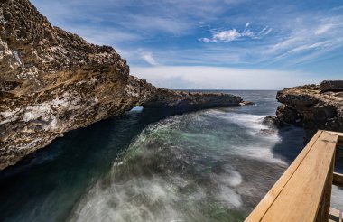 Arka plan için güzel deniz kıyısı manzarası.