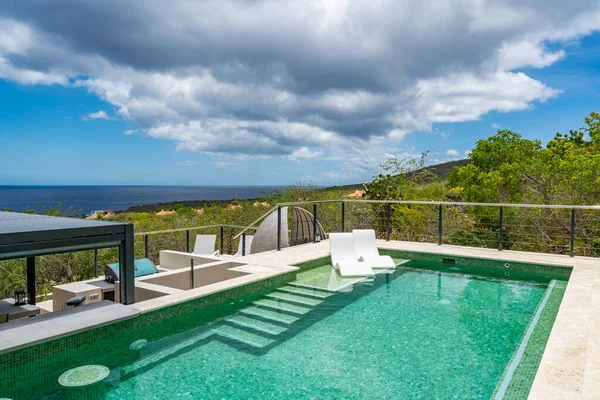 Hotel Lusso Resort Piscina Con Una Splendida Vista Sul Mare — Foto Stock