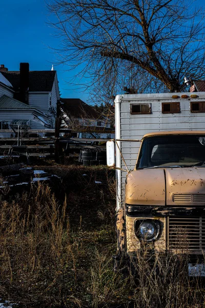 Alter Lastwagen Einem Hinterhof Bundesstaat Washington — Stockfoto