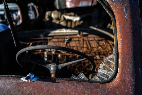 Eski Bir Arabanın Portresi — Stok fotoğraf