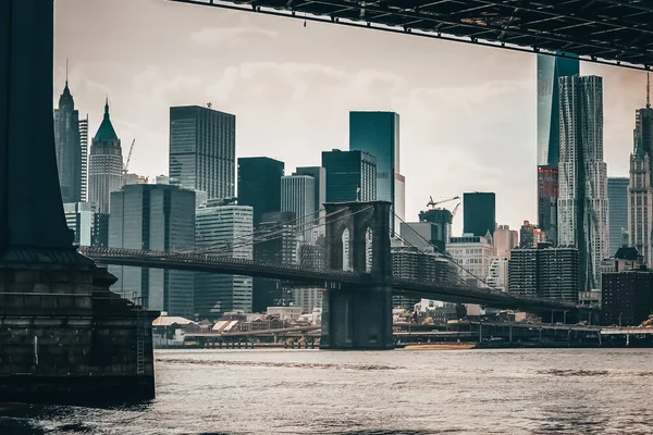 New York 'taki Brooklyn Köprüsü. Brooklyn, New York, ABD.