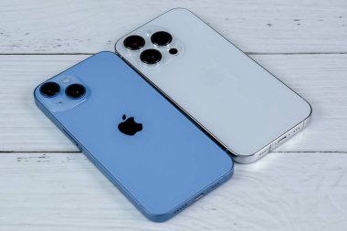 iPhone 14 ve iPhone 14 Pro. Manhattan, New York, ABD 4 Ekim 2022.