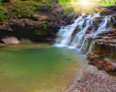 Forest sakin şelale manzarası