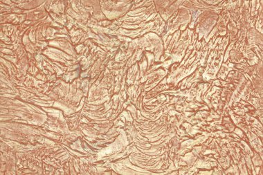 Tunç ile parlak boyalı duvar