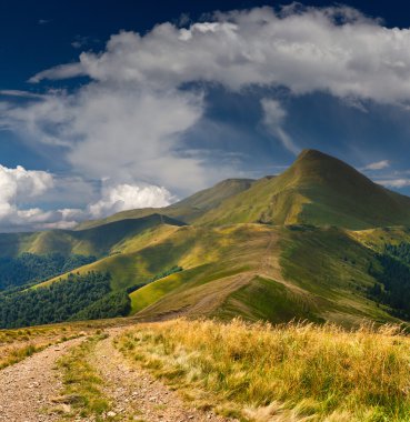 dağlarda road, yatay yaz