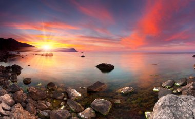 Renkli yaz deniz manzarası.