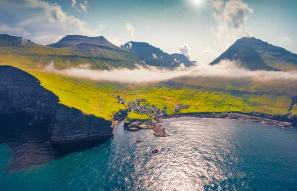 Fotografía Aérea Del Paisaje Vista Mañana Soleada Desde Dron Volador —  Fotos de Stock