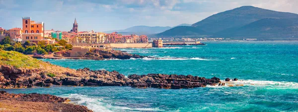 Paisaje Urbano Verano Panorámico Ciudad Alghero Soleada Escena Matutina Isla — Foto de Stock