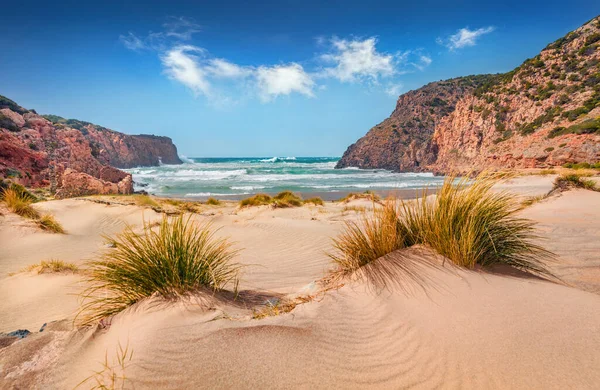 Bellissimo Paesaggio Marino Affascinante Vista Mattutina Sulla Spiaggia Cala Domestica Fotografia Stock