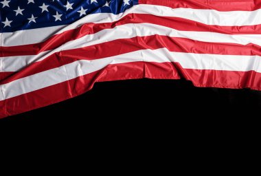 Siyah arka planda Amerikan bayrağı. Gaziler Günün kutlu olsun. Bağımsızlık Günü. Boşluğu kopyala