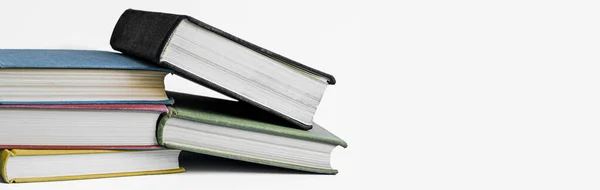 Montón Libros Sobre Fondo Blanco Con Espacio Para Copiar Una — Foto de Stock