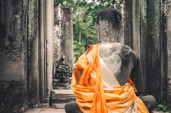 Stone Statue Seated Buddha Temple Cambodia Beautiful Peaceful Seated Buddha — Stockfoto