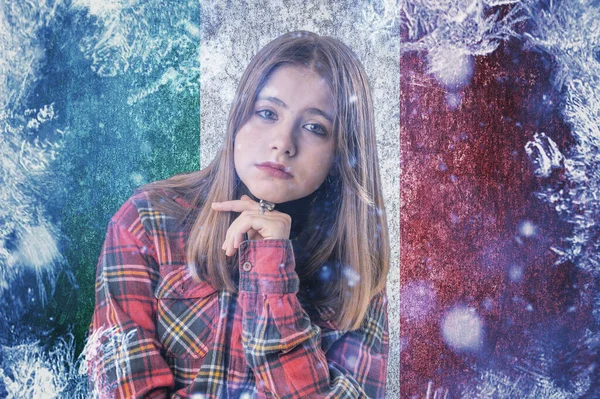 Teenage Girl Frozen Background Flag Italy Concept Crisis Europe Winter — Stock Photo, Image