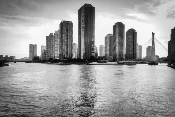 Desatando Río Sumida Hacia Los Rascacielos Tsukuda Tokio Japón —  Fotos de Stock