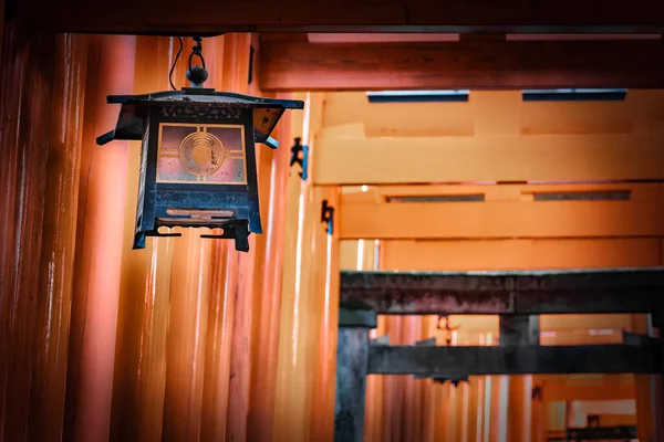 Santuario Fushimi Inari Famoso Por Las Miles Puertas Torii Estatuas — Foto de Stock