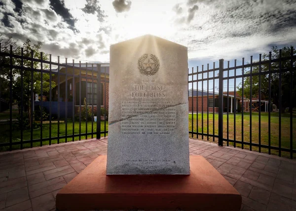 Stone Monument Eucalyptus Street Magoffin Avenue Marks First Fort Bliss — Stock Photo, Image
