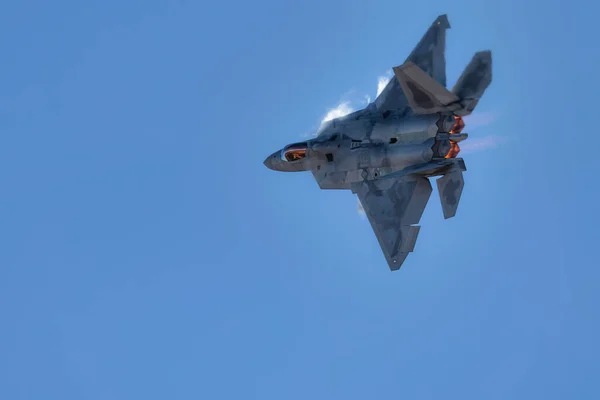 Raptor Força Aérea Dos Eua Nos Céus Durante Miramar Airshow — Fotografia de Stock