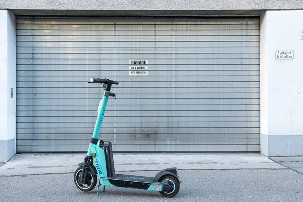 Vienna Austria 2022 Willfully Inconveniently Parked Scooter Blocks Garage Entrance — Stock Photo, Image