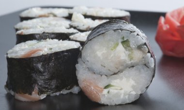 Japon suşi pirinç yin-yang