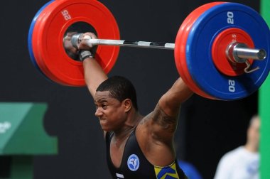 Rio de Janeiro, 10 Nisan 2016 Brezilyalı Matheus Gregrio Halter müsabakası sırasında Brezilya 'nın Rio de Janeiro kentindeki Olimpiyatlar için yapılan test yarışmasında