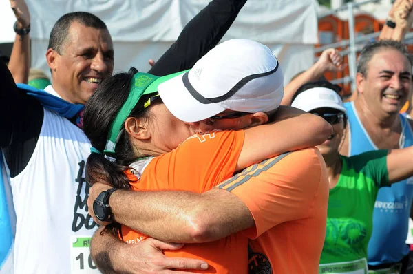 Rio Janeiro Brazil May 2016 Participating Runners Thrilled Show All — Fotografia de Stock