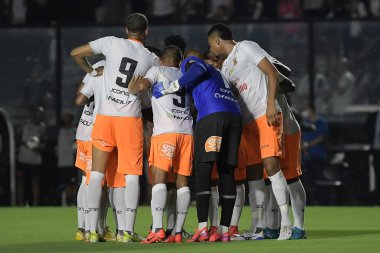Rio de Janeiro (RJ), 07 / 30 / 2022 - Flamengo-Atltico-GO, Atltico-GO 'ya karşı oynanan karşılaşmada oyuncular, Mrio Filho Stadyumu' nda (Maracan Filho Stadyumu) düzenlenen 2022.) 