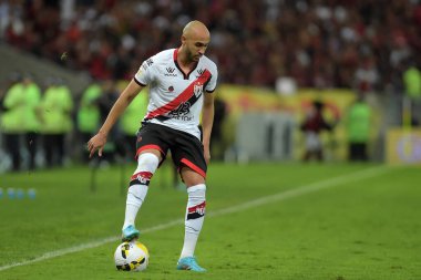 Rio de Janeiro, Brazil,July 30, 2022. Dudu football player of the Atltico-GO team, during the game Flamengo x Atltico-GO for the Brazilian Championship at maracan stadium.