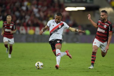 Rio de Janeiro,Brazil,July 30, 2022.Football player Leo Pereira of the Atltico-GO team, during the game Flamengo x Atltico-GO for the Brazilian Championship at maracan stadium.