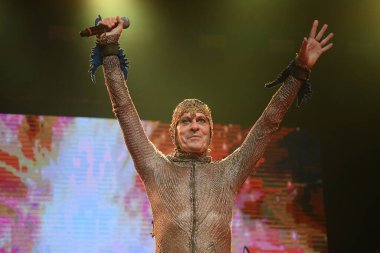 Rio de Janeiro, Brezilya, 30 Eylül 2022. Brezilyalı şarkıcı Ney Matogrosso Rio de Janeiro 'daki Qualistage konser salonunda sergiledi..