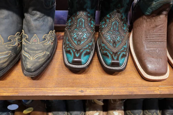 Long Row Cowboy Boots Sale Store Texas — Stok fotoğraf