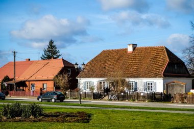 Tykocin, Polonya - 20 Kasım 2021 Polonya 'nın tarihi Tykocin kasabası.