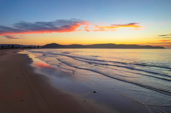 Lever Soleil Bord Mer Avec Nuages Mer Douce Umina Beach — Photo