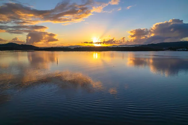 Paysage Aquatique Lever Soleil Avec Nuages Reflets Woy Woy Waterfront — Photo