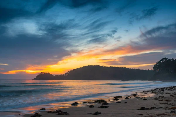 Summer Sunrise Seascape Clouds Surf Beach South Coast Nsw Australia — Stock Photo, Image