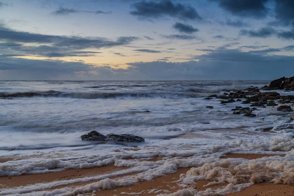 Sonnenaufgang Mit Meeresschaum Killcare Beach Der Central Coast Nsw Australien — Stockfoto