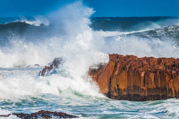 Blanch Reserve Birrubi Beach Anna Bay Turbulent Seas Battering Eastern — Stock Photo, Image