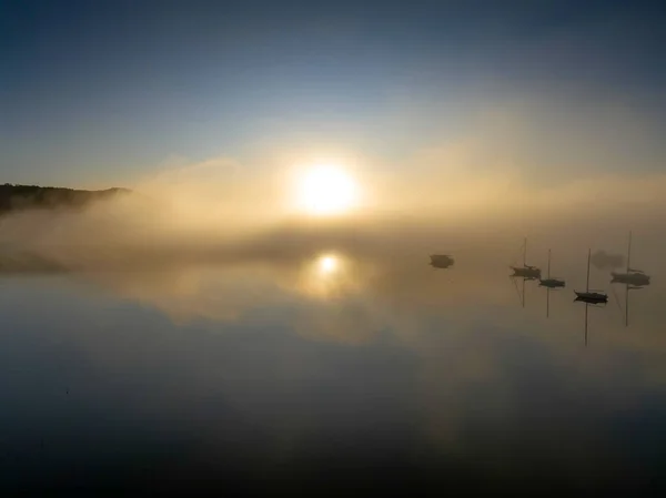 Foggy Sunrise Brisbane Water Koolewong Tascott Central Coast Nsw Australia — Zdjęcie stockowe