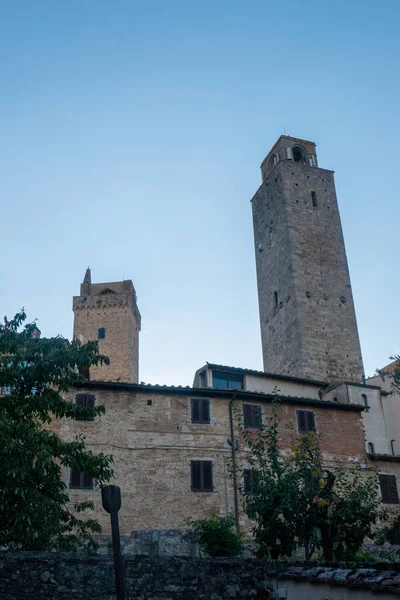Gamla Byggnader Stora Torget Den Lilla Medeltida Staden San Gimignano — Stockfoto