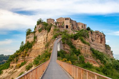 Küçük ortaçağ kasabası Civita di Bagnoregio, Lazio, İtalya, ölen şehir
