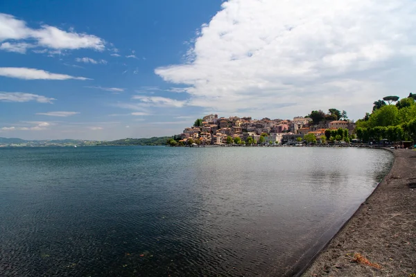 Blick Auf Das Städtchen Anguillara Sabazia See Von Bracciano Latium — Stockfoto
