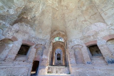 Roma hamamlarının kalıntıları muhteşem ve antik Villa Adriana, Roma vilayeti, Lazio