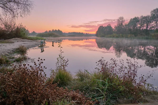 Salida Del Sol Sobre Río Otoño — Foto de Stock