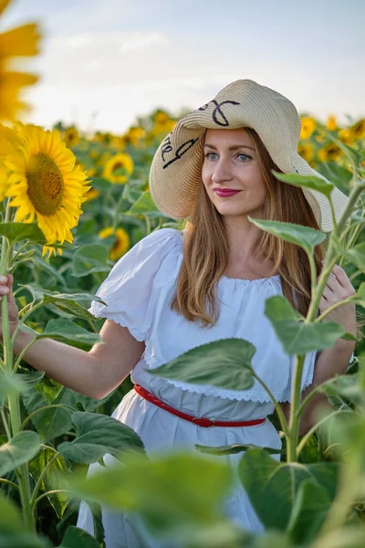 Kvinna Fältet — Stockfoto