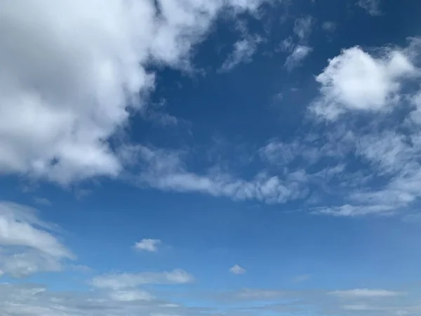 Weiße Wolken Blauen Himmel Hintergrund Ep160 — Stockfoto