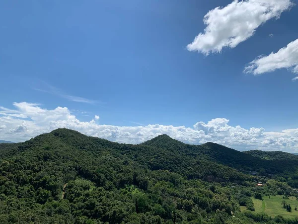 Beautiful Landscape Mountain Blue Sky Background — Stok Foto