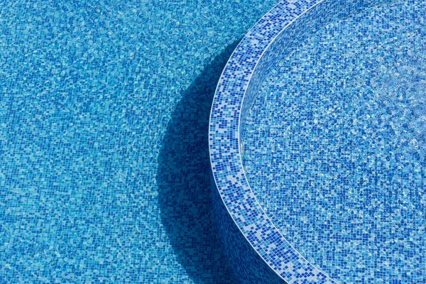 Top View Empty Swimming Pool Blue Water Tiled Mosaic Water — Foto de Stock