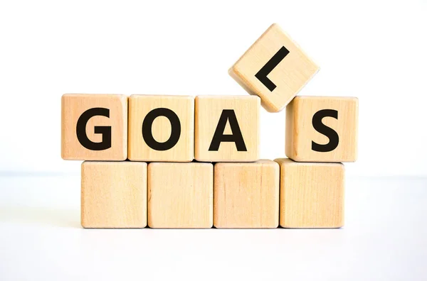 Goals Symbol Concept Word Goals Wooden Cubes Beautiful White Table — Stock Photo, Image